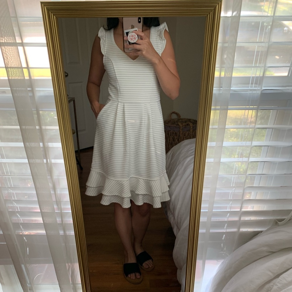 Maeve A-line Stripped dress with pockets, size 2